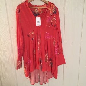 ✨NWT Free People Butterfly Top